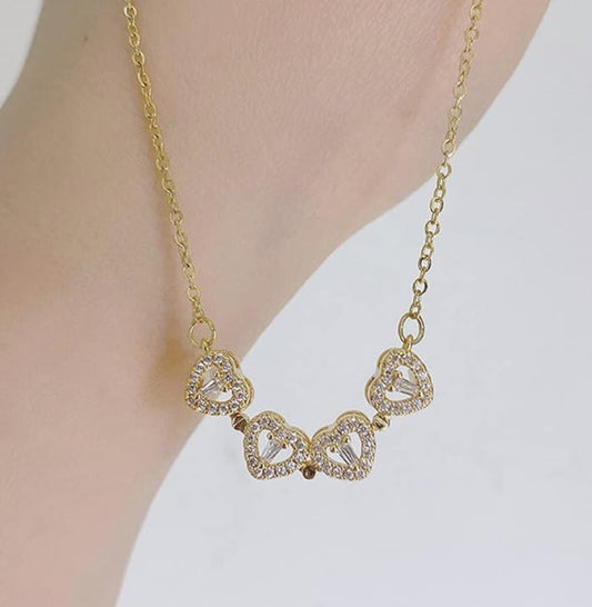 Collier trèfle à quatre cœur