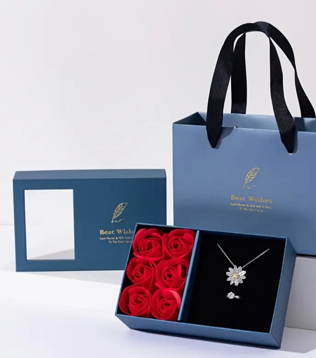 Collier fleur plus rose éternel