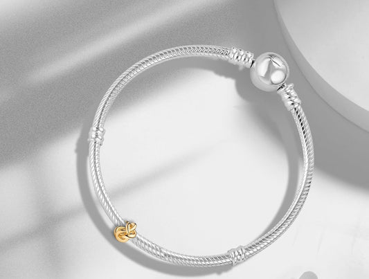 Charme or entremêler