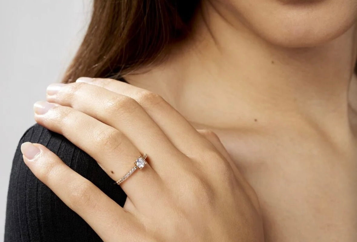 Bague or jaune / diamants