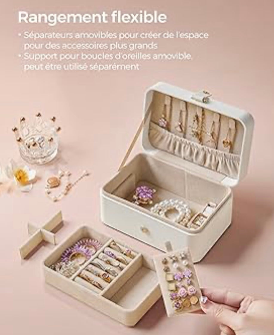 Boîte à bijoux blanche