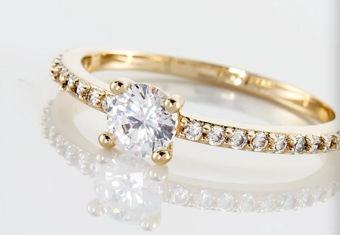 Bague or jaune / diamants