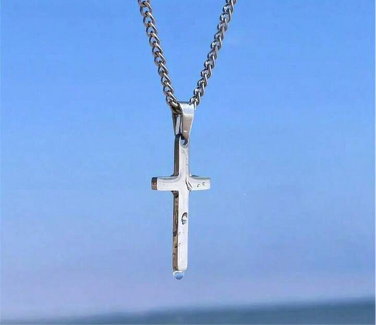 Collier homme croix .