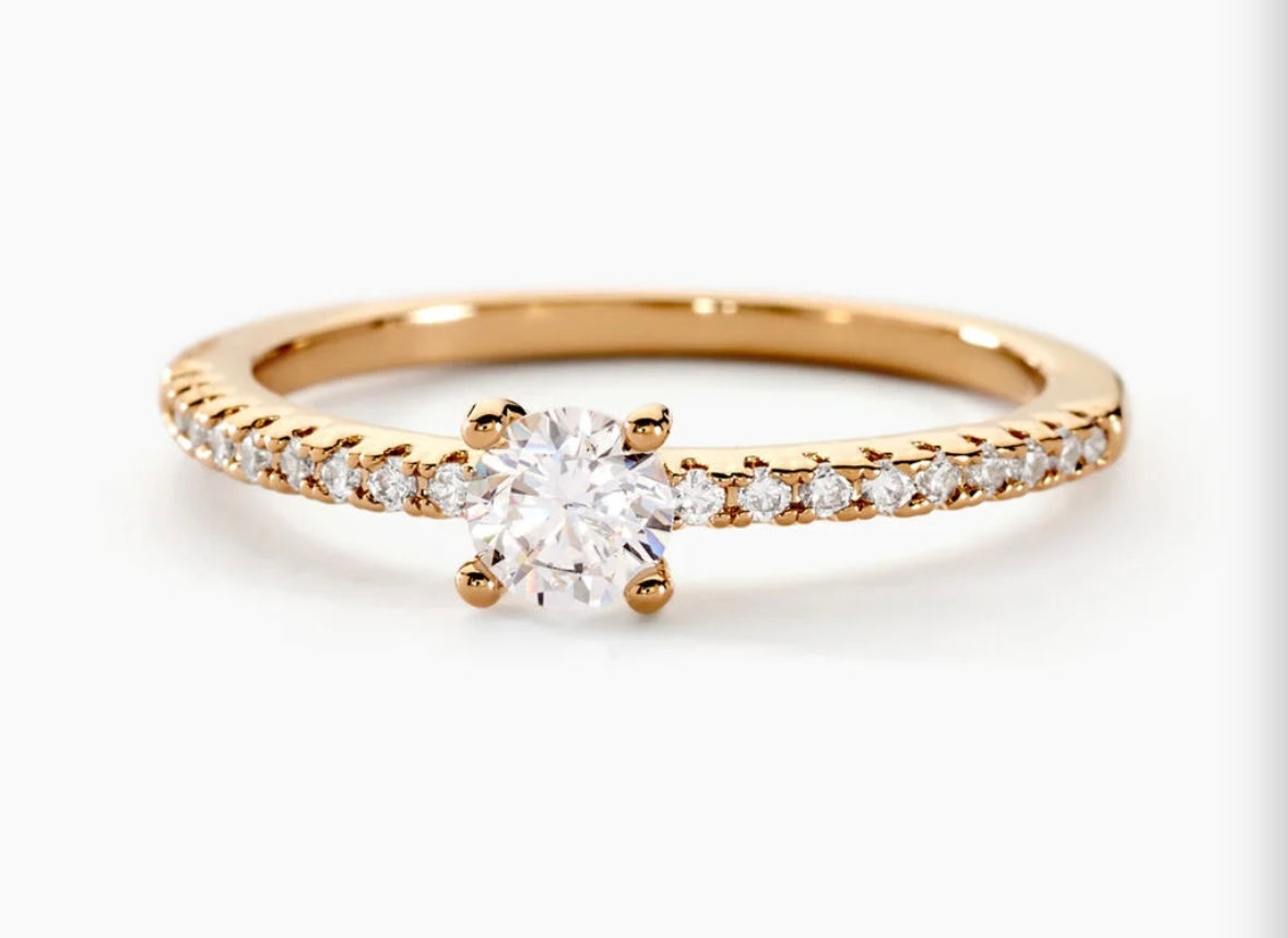 Bague or jaune / diamants