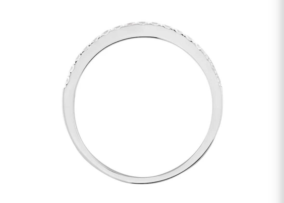 Alliance en argent et petit diamant