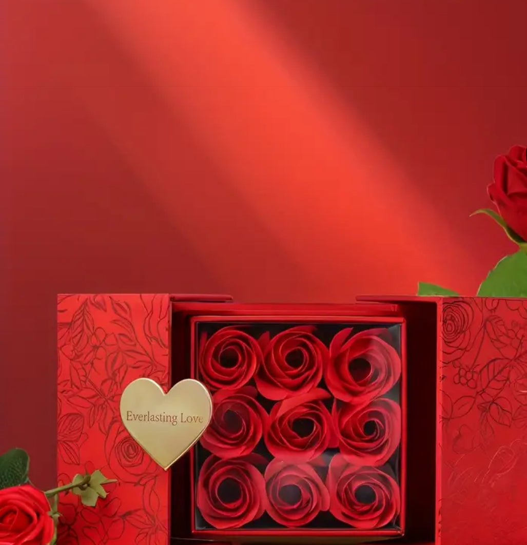 Boîte rose éternel rose avec collier or rose