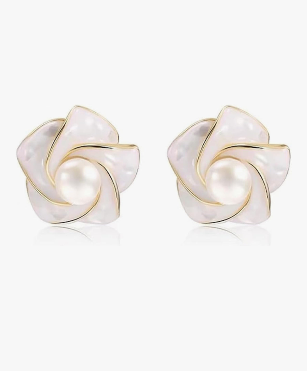 Boucles d’oreilles or fleure avec perles de culture